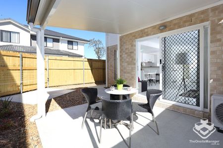 Fully Air Conditioned Townhouse - Photo 2