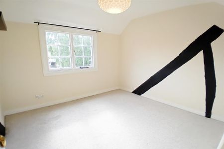 3 bedroom terraced house to rent - Photo 3