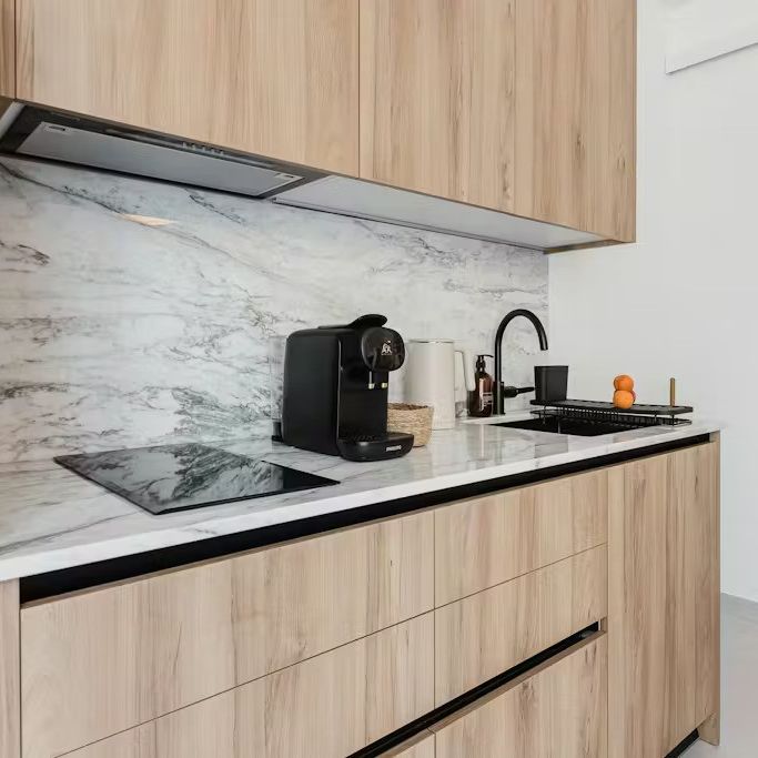 Carrer de la Democràcia, Valencia, Valencian Community 46014 - Photo 1