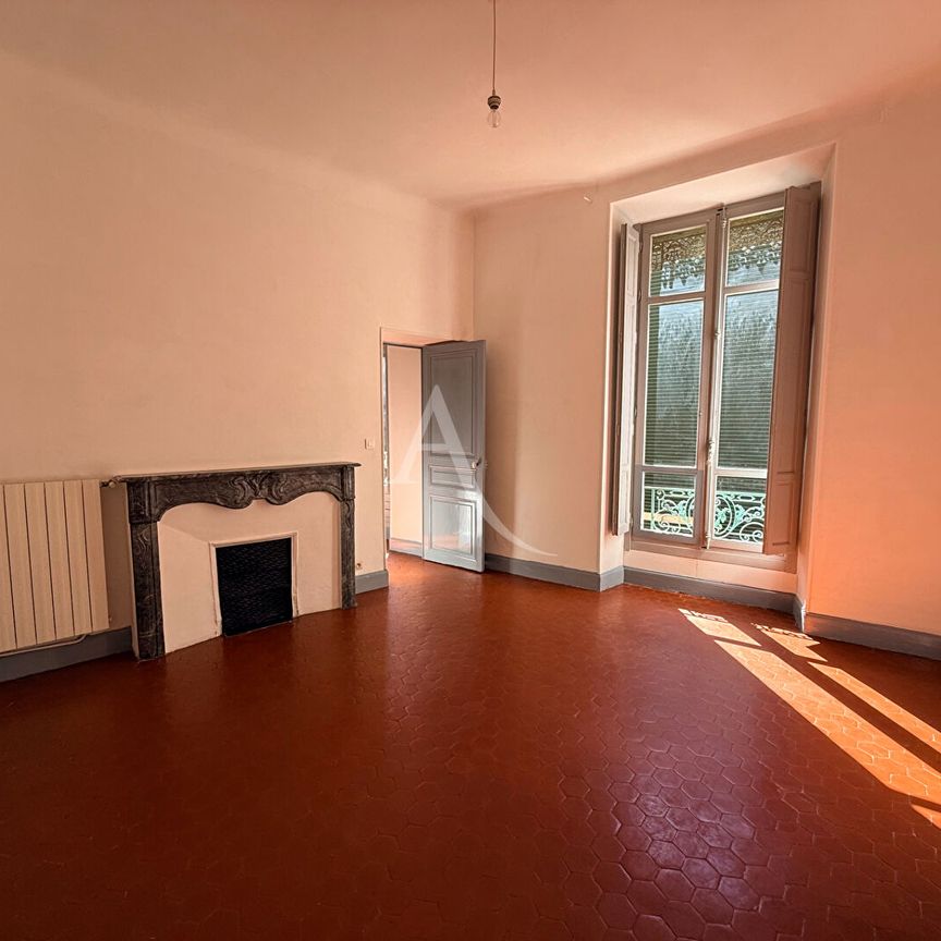 Location Appartement 3 pièces 96m² - Photo 1
