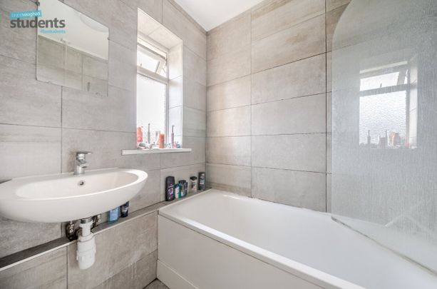 5 bedroom house to rent - Photo 1