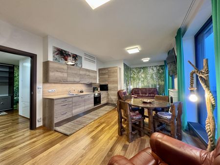 Apartment for rent, 2+kk - 1 bedroom, 72m - Photo 2