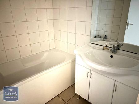 Location Appartement 2 pièces 46m² ST ETIENNE 42000 - Photo 4