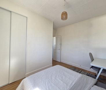 Location Appartement 3 pièces 59m² TROYES 10000 - Photo 5