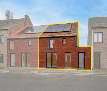 Totaal gerenoveerde woning te Huur in Zandvoorde met 3 slaapkamers ... - Foto 3