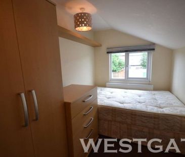 6 Bed - De Beauvoir Road, Reading - Photo 3