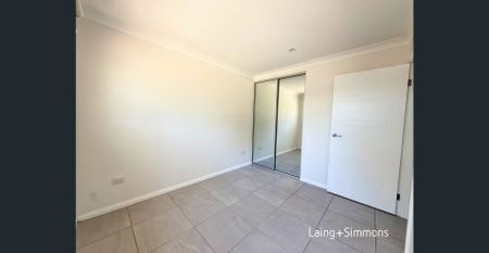 Street facing near-new granny flat, water included - Photo 2