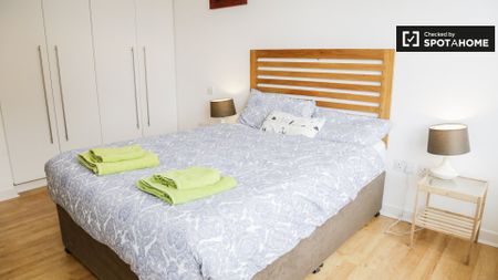 Great 2-bedroom flat to rent in Stoneybatter, Dublin - Photo 4