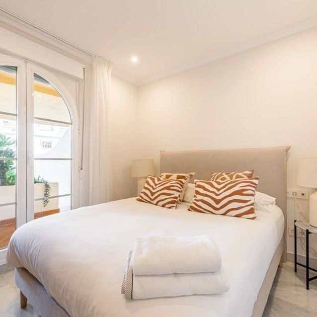 Alquiler de dúplex en Calle de las Adelfas, 8 - Photo 1