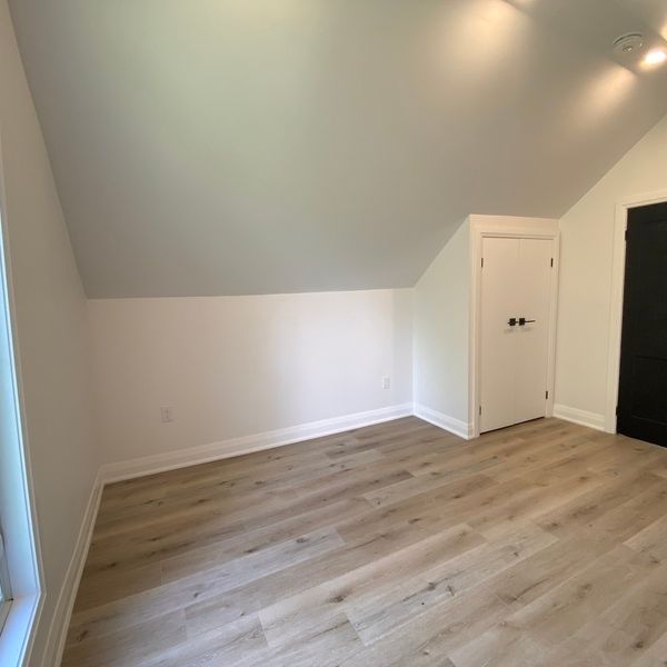 $1,599 / 1 br / 1 ba / 500 sqft 1BR Duplex in Hamilton - Photo 1