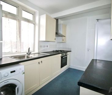 2 bedroom property to rent - Photo 3