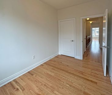 For Lease - 120 Tennant Circle, Vaughan, Ontario - Photo 4