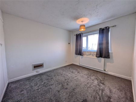 3 bed semi-detached house to rent in Marshall Drive, Brotton, TS12 - Photo 3