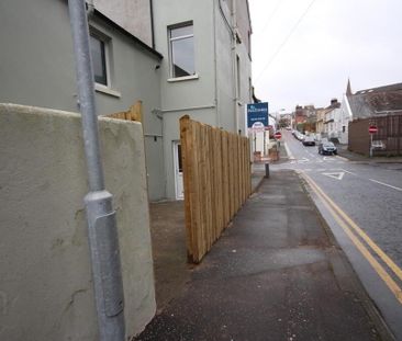 36a Central Avenue, Bangor, BT20 3AW - Photo 6