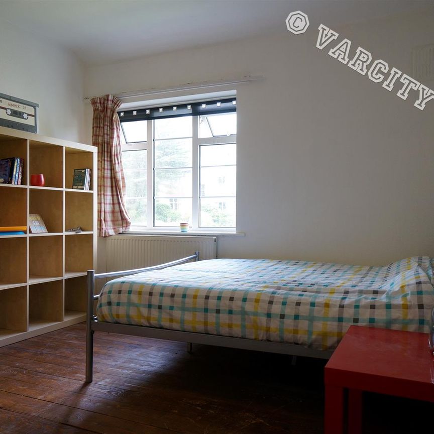 11 Ffriddoedd Road - Photo 1