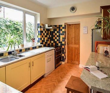 3 bedroom terraced house to rent - Photo 3