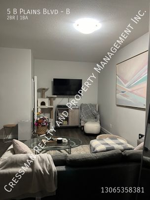 2 Bedroom, 1 Bathroom Suite - Photo 1