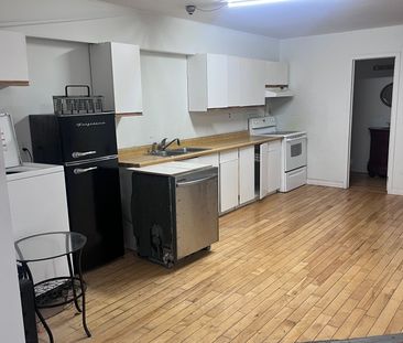 For Lease - 13 King Street, Kawartha Lakes, Ontario - Photo 1