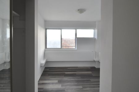 Condo for rent, Mont-Royal - Photo 2