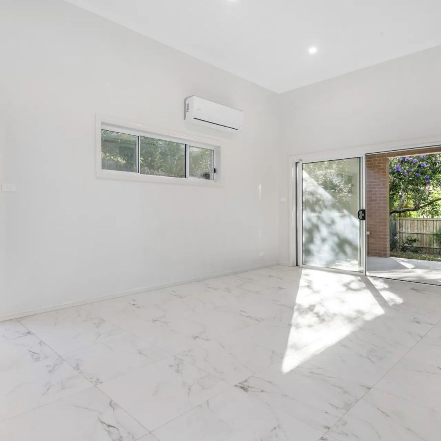 Contemporary 2-bedroom granny flat - Photo 1