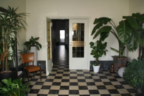 Appartement te huur - Photo 1