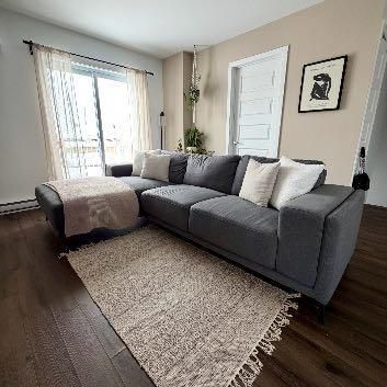 grand condo 4,5 situé a thurso - Photo 1