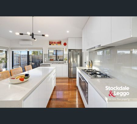 1/56 Pecham Street, Glenroy, Vic 3046 - Photo 5