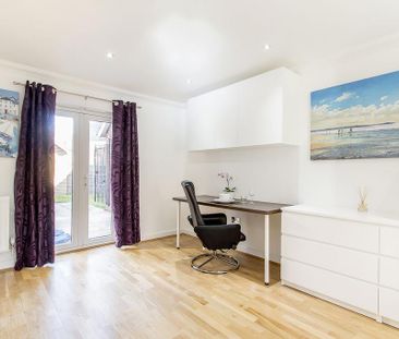 1 bedroom in a house share to rent - Photo 6