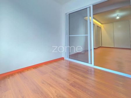 3 room luxury Flat for rent in Ponta Delgada, Portugal - Photo 2