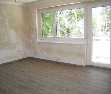 Etwas besonderes: günstige 3-Zimmer-Wohnung - Photo 1