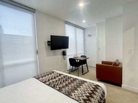 Fully furnished one bedroom apartments in Box Hill - Photo 5