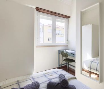 Rooms for rent in 10-bedroom apartment in São João De Brito - Foto 4