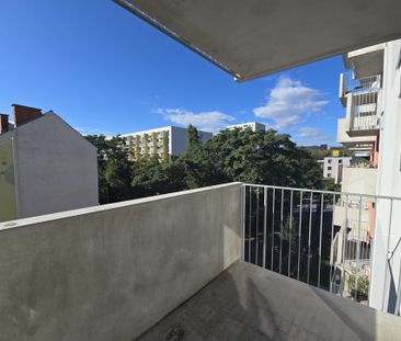 Neuwertige - geförderte 3 Zimmer Wohnung mit Balkon in zentraler La... - Photo 3