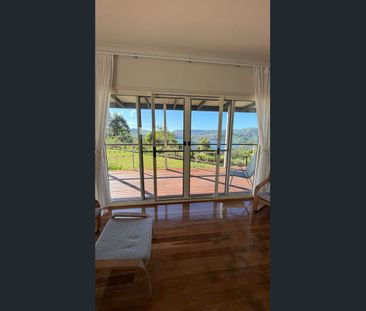 Two bedroom property beautiful lake views North Maleny - Photo 1