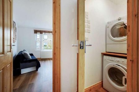 Hornsey Road, Archway, N19 - Photo 2