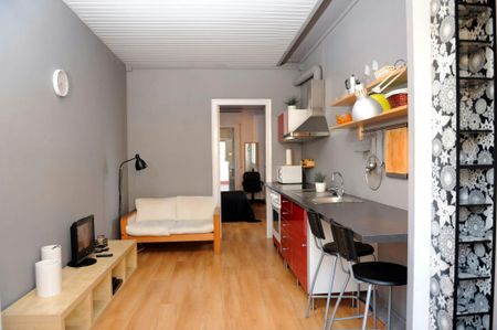 Piso de alquiler en N/a, Vila de Gràcia - Photo 3