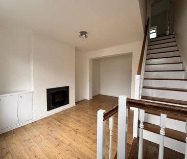 2 bedroom terraced house to rent - Photo 1