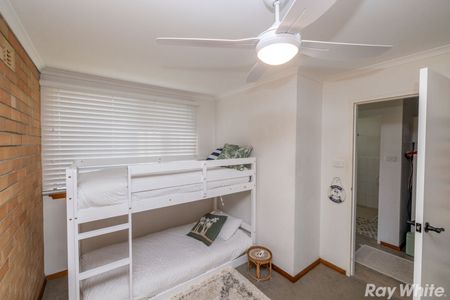 Home For Rent - Photo 3