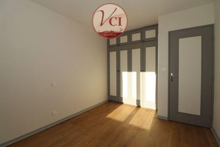 Location Appartement 2 pièces 49m² VICHY 03200 - Photo 3