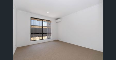 MODERN DUPLEX LIVING | 3 BED | 2 BATH | LOW-MAINTENANCE LIFESTYLE - Photo 3