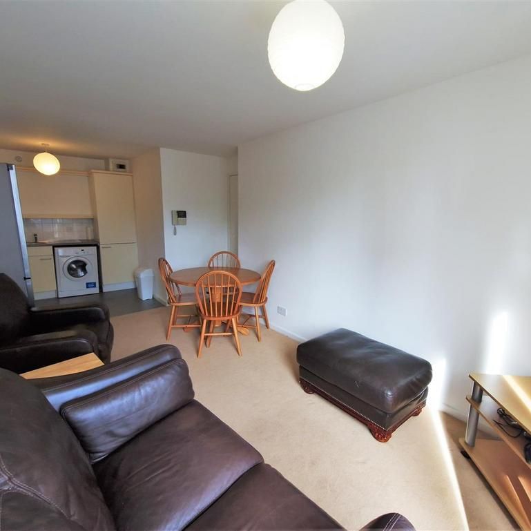 1 bedroom apartment to rent - Photo 1