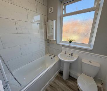 2 bedroom terraced house to rent - Photo 6