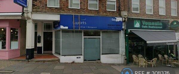 3 bedroom flat to rent - Photo 1