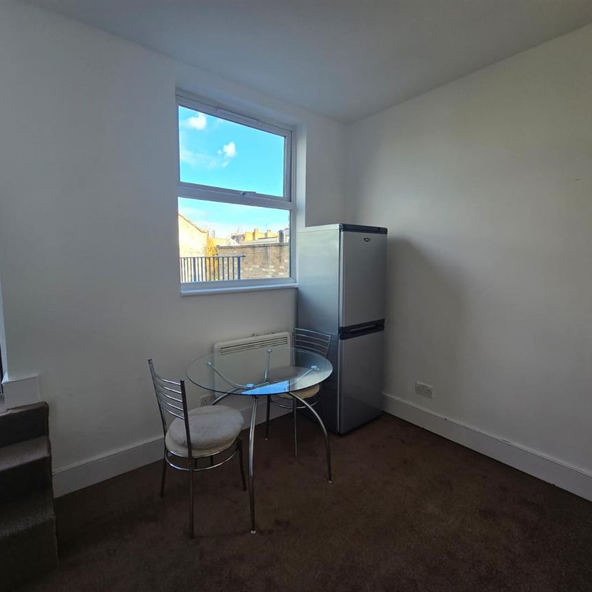 Chatsworth Road, London E5 - Photo 1