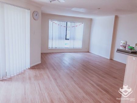 Single-Story Unit -Walk to School! Spacious Townhouse for Rent in Sunnybank Hills - Photo 4