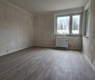 Platz für die ganze Familie… WBS erforderlich teilsanierte 4 Zimmer... - Photo 1