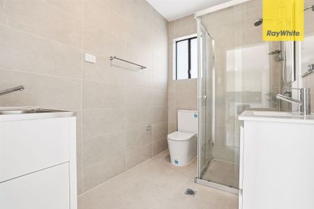 Brand New Two Bedroom Flat - Photo 3