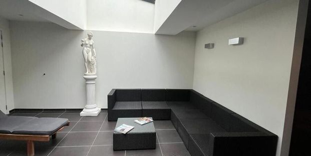 Appartement te huur in Mortsel voor € 2.500 met 2 slaapkamers - Photo 1