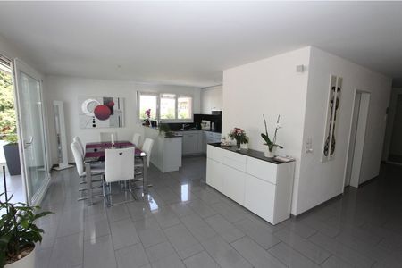 4.5 Zimmer, 117 m², 1. Stock - Photo 2