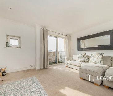 3 bedroom terraced house to rent - Photo 6